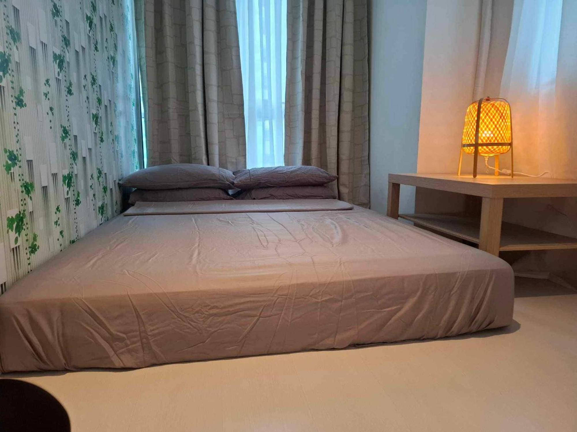 Manila Urban Resort At Azure Exteriér fotografie